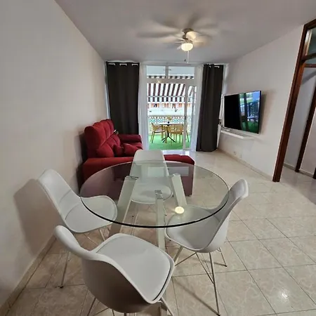Fayser 108 Beachfront With Direct Pool Access From Terrace Apartment