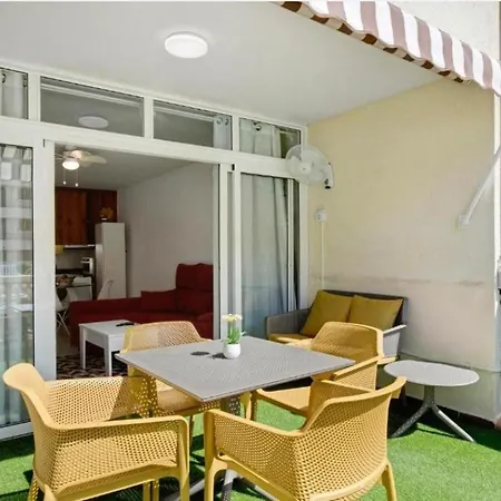 Fayser 108 Beachfront With Direct Pool Access From Terrace Apartment